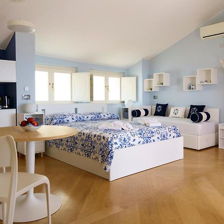 Suite Aphrodite - Exclusive Flat Salerno Buitenkant foto