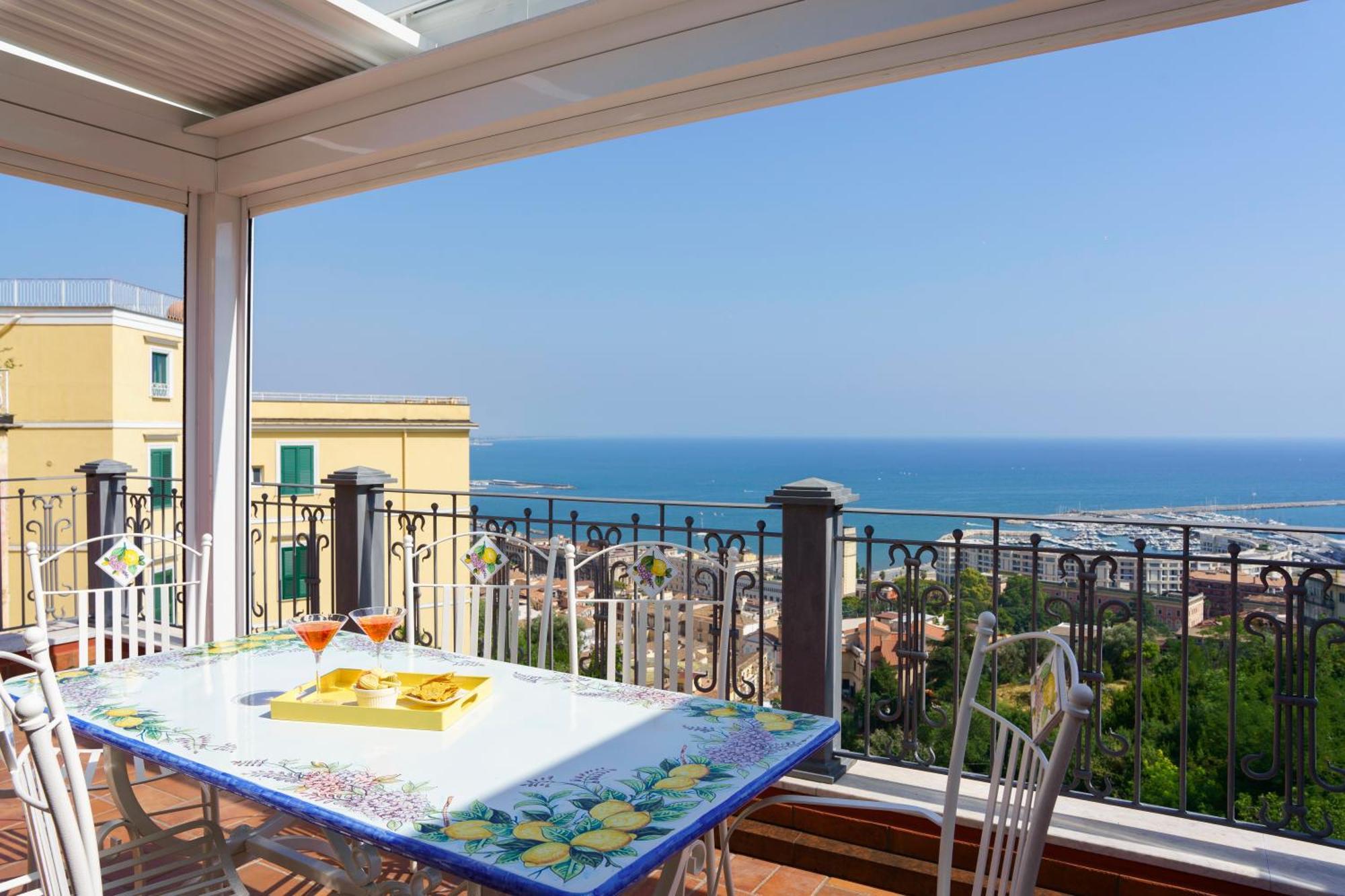 Suite Aphrodite - Exclusive Flat Salerno Buitenkant foto