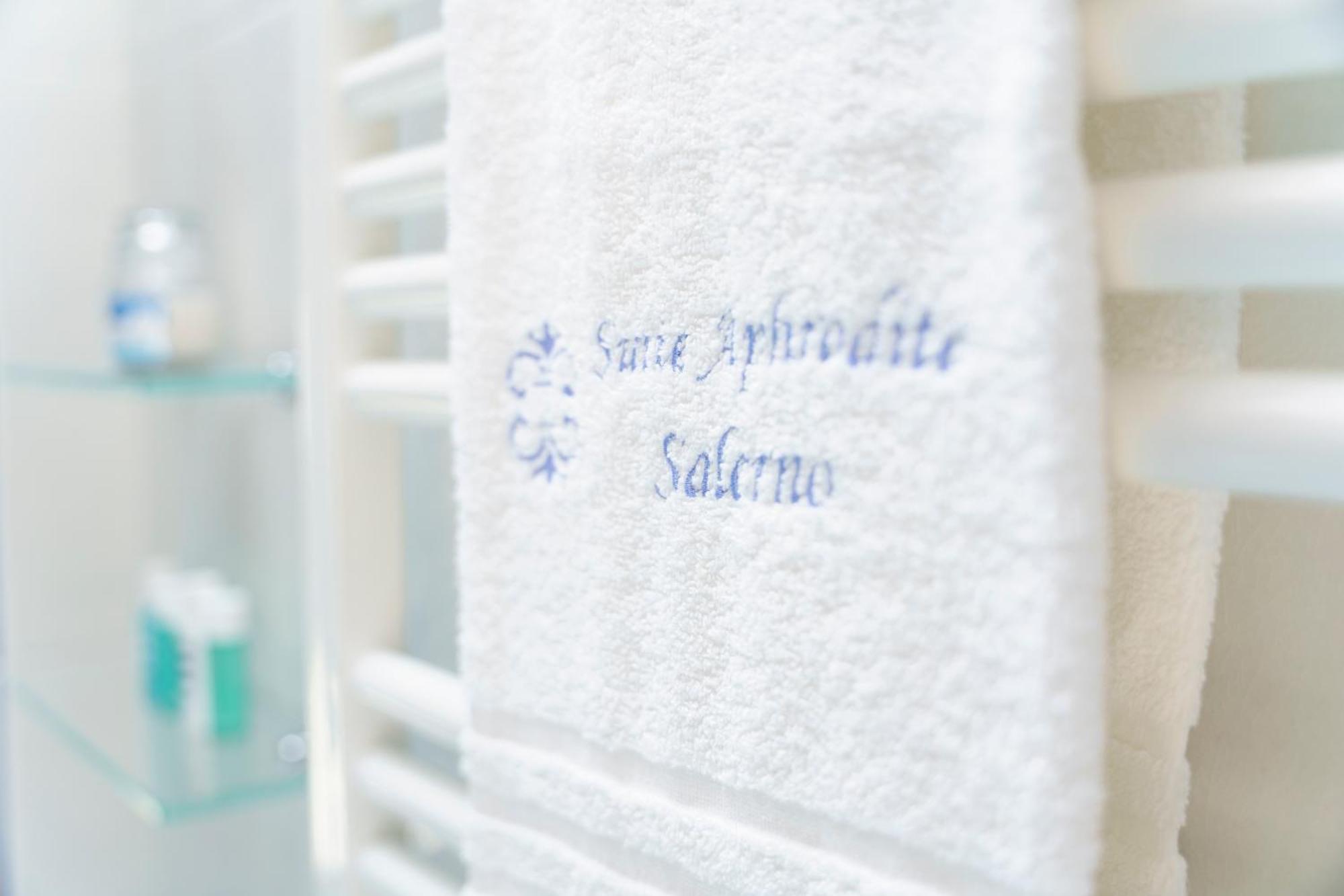 Suite Aphrodite - Exclusive Flat Salerno Buitenkant foto